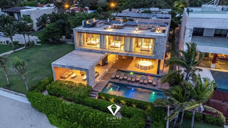 $8,000,000 USD VILLA KIN ICH PLAYA DEL CARMEN